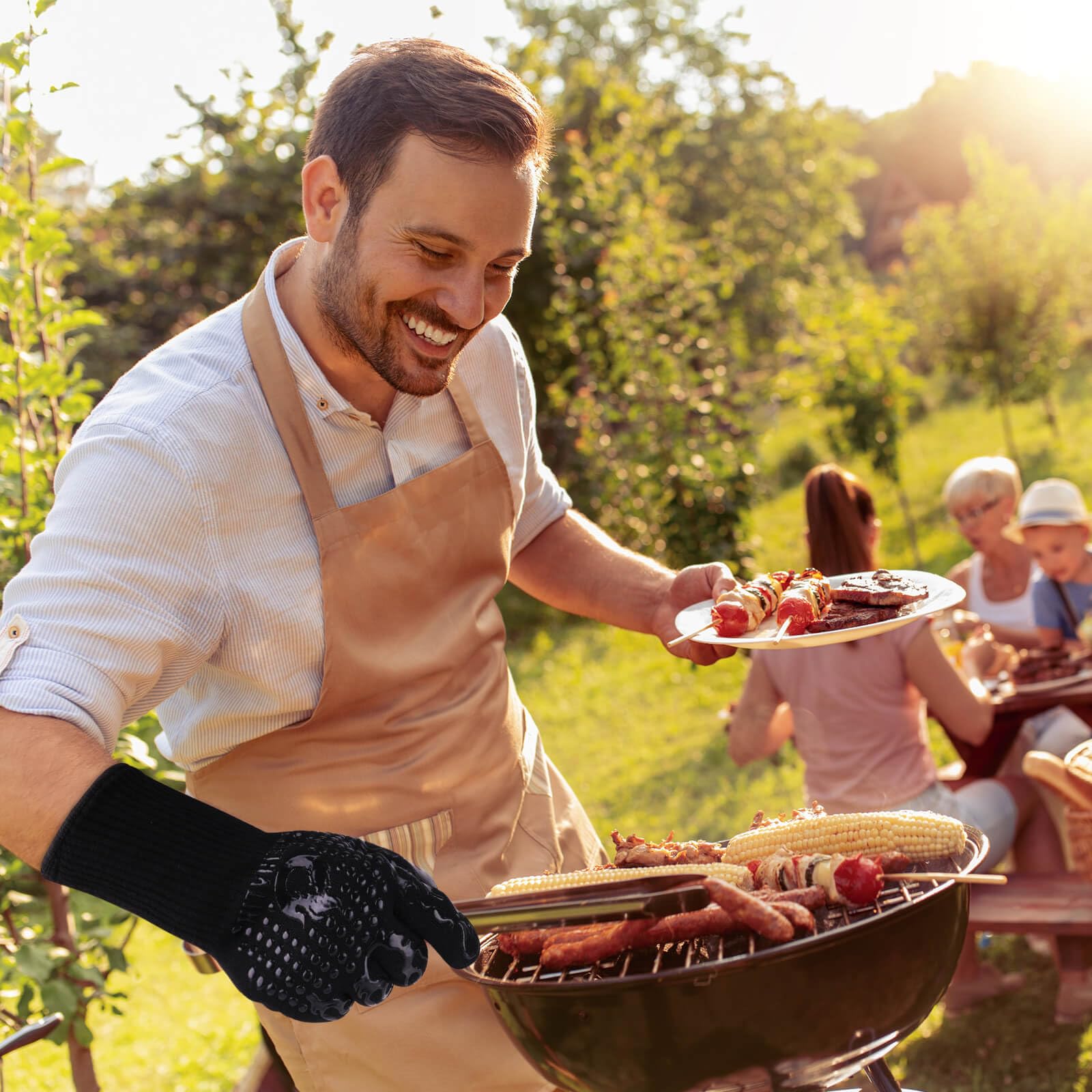 Reinalin Grillhandschuhe Hitzebeständig bis 800°C, Ofenhandschuhe Topfhandschuhe Feuerfeste Handschuhe BBQ Handschuhe Kochhandschuhe Backhandschuhe Backofenhandschuhe (L/XL/XXL, Schwarz)