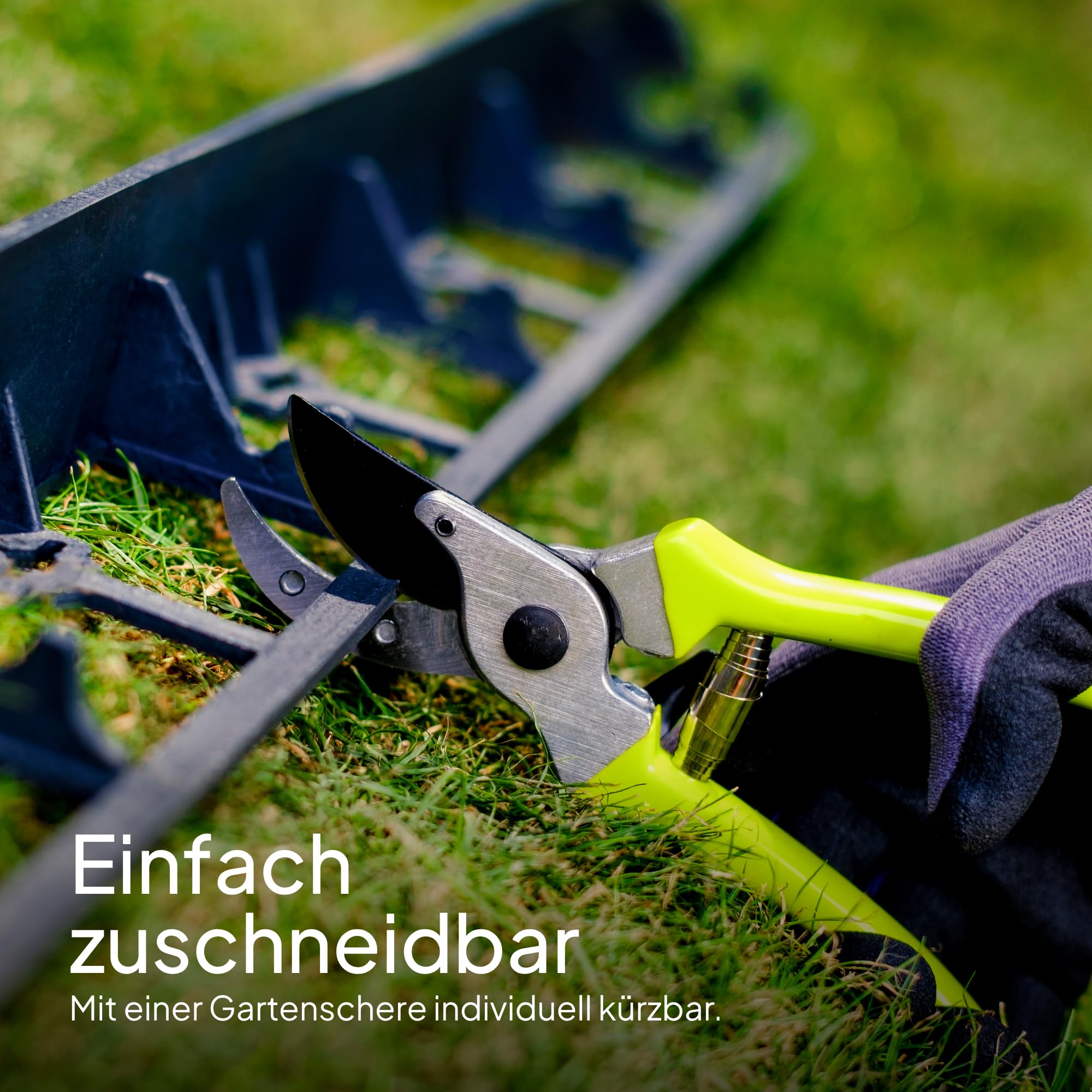 Flexible Rasenkante Kunststoff 24 m - Pflasterkante mit 50 Erdanker - Mähkante aus recyceltem Plastik - Sehr gut Rasenkantensteine zu verarbeiten, min. 25 Jahre Lebensdauer