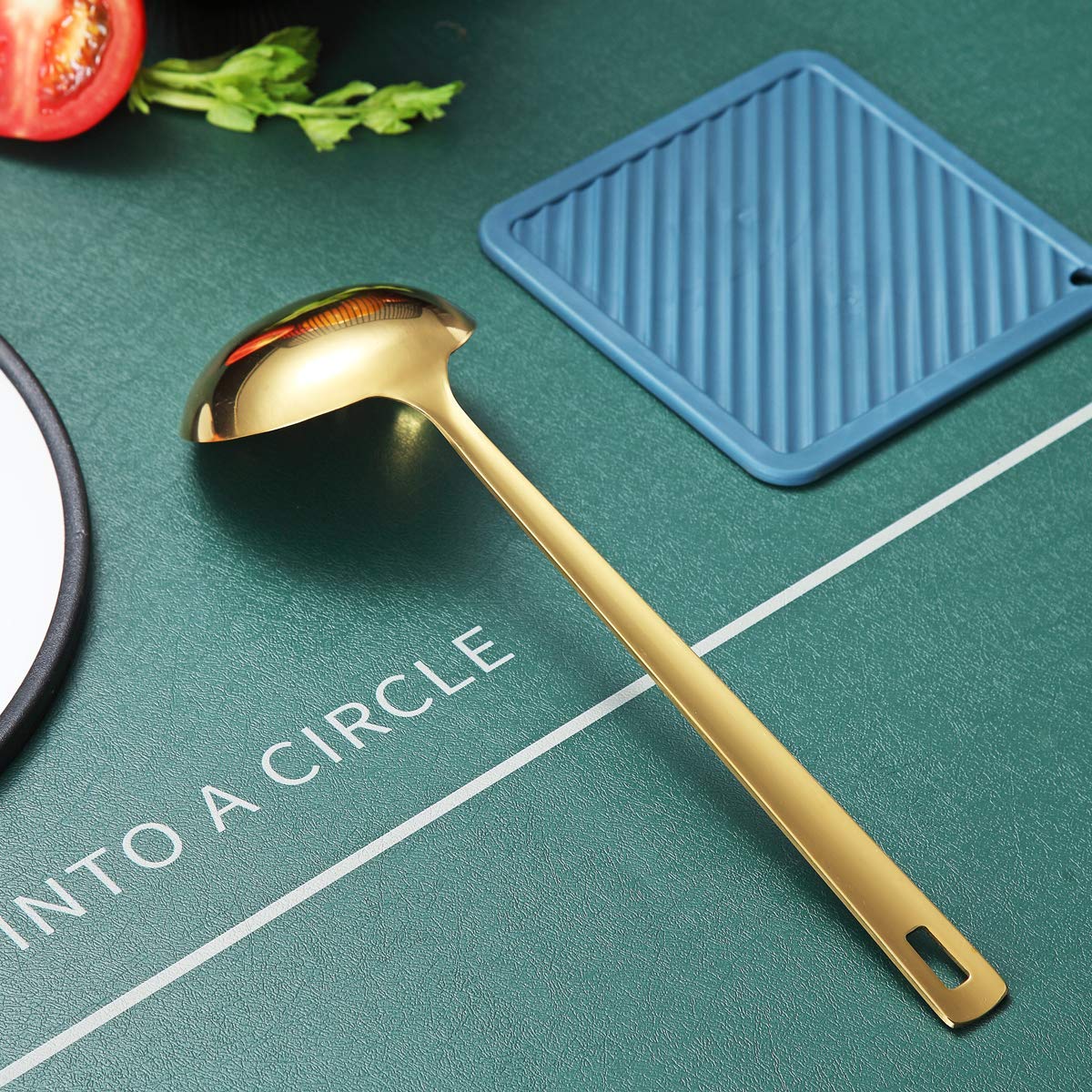 Goldfarbenes Kochutensilien Set, Edelstahl 13 Stück Küchenutensilien Set mit Titanbeschichtung, Küchenutensilien Set mit Utensilienhalter, Geschirrspüler-sicher, leicht zu reinigen