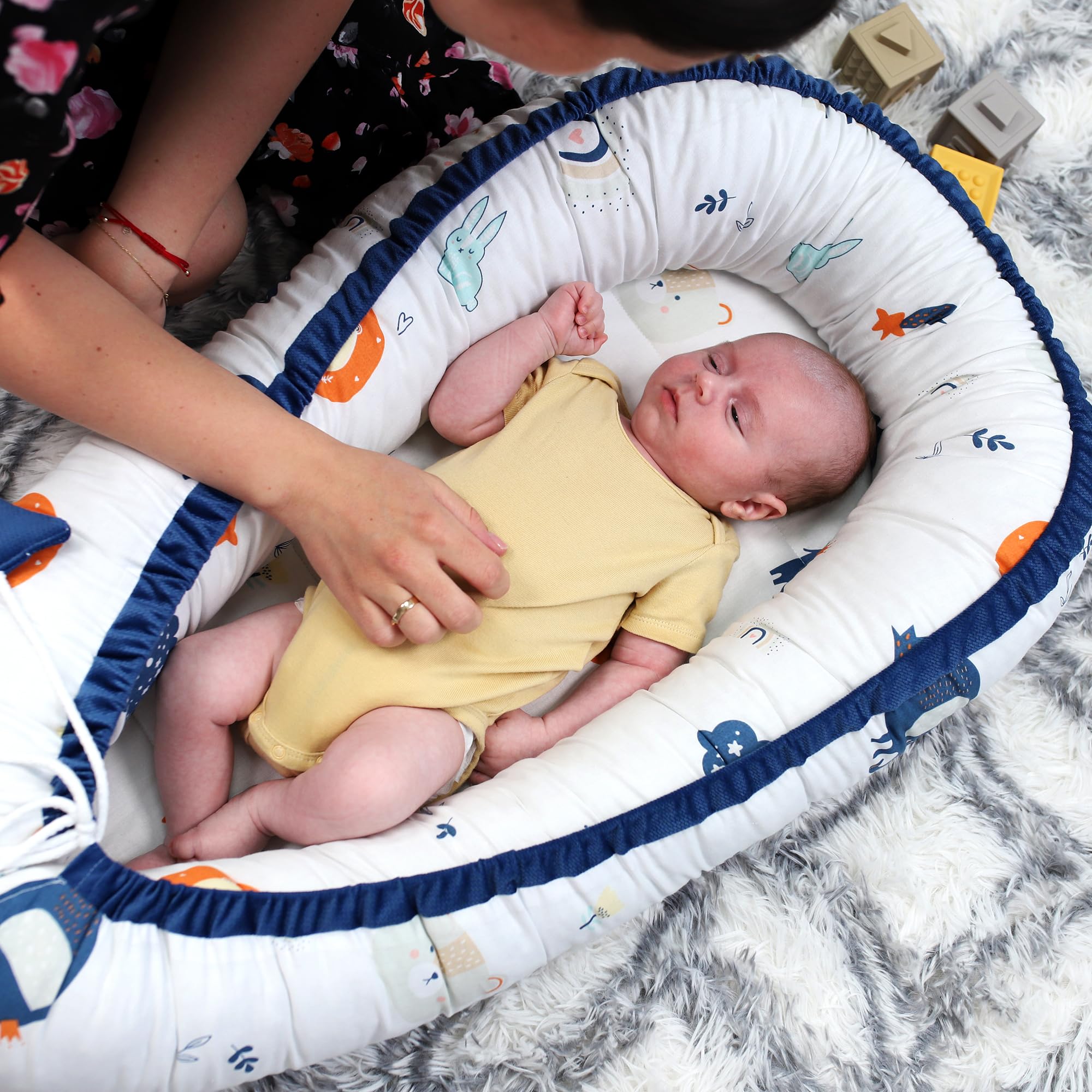 Babynest Babynestchen Neugeborene 90 x 50 cm baby nestchen tragbar nest fĂŒr bett kinder kuschelnest coccon fĂŒr Jungen und MĂ€dchen