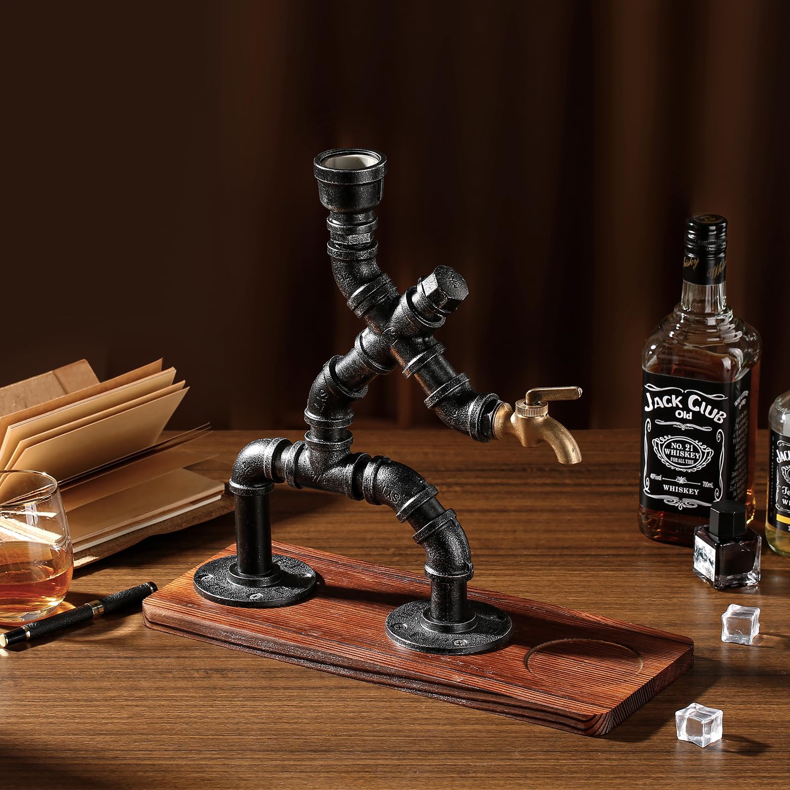 Whiskyspender Silber mit flambiertem Holz – Steampunk Getränkespender aus Metall mit Silikonschlauch – Geschenkidee für Männer & Bar Deko