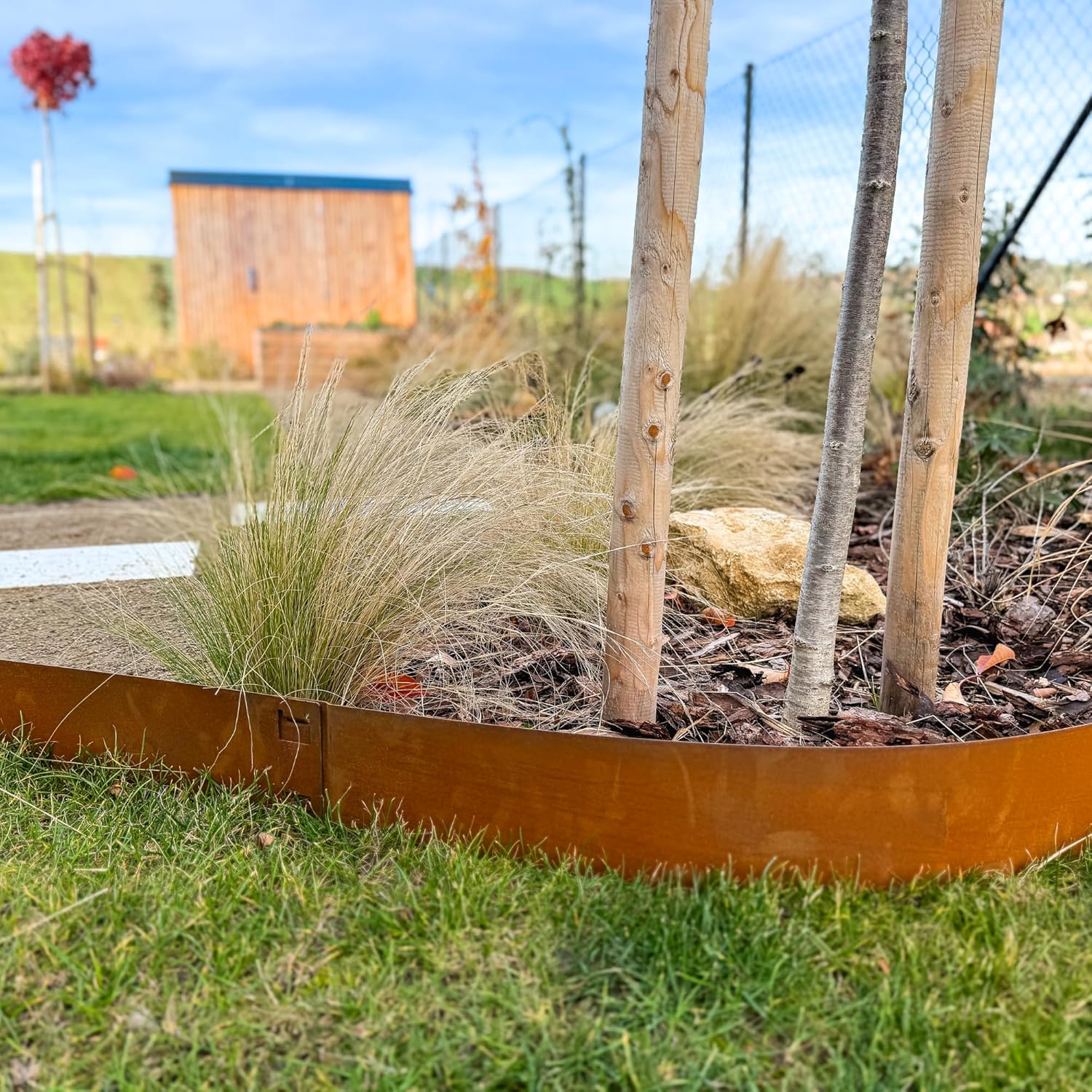 Flexible Rasenkante aus Metall - Garten Metall Beeteinfassung - Beetbegrenzung Einfach einschlagen, 1 Paar Montagehandschuhe inklusive