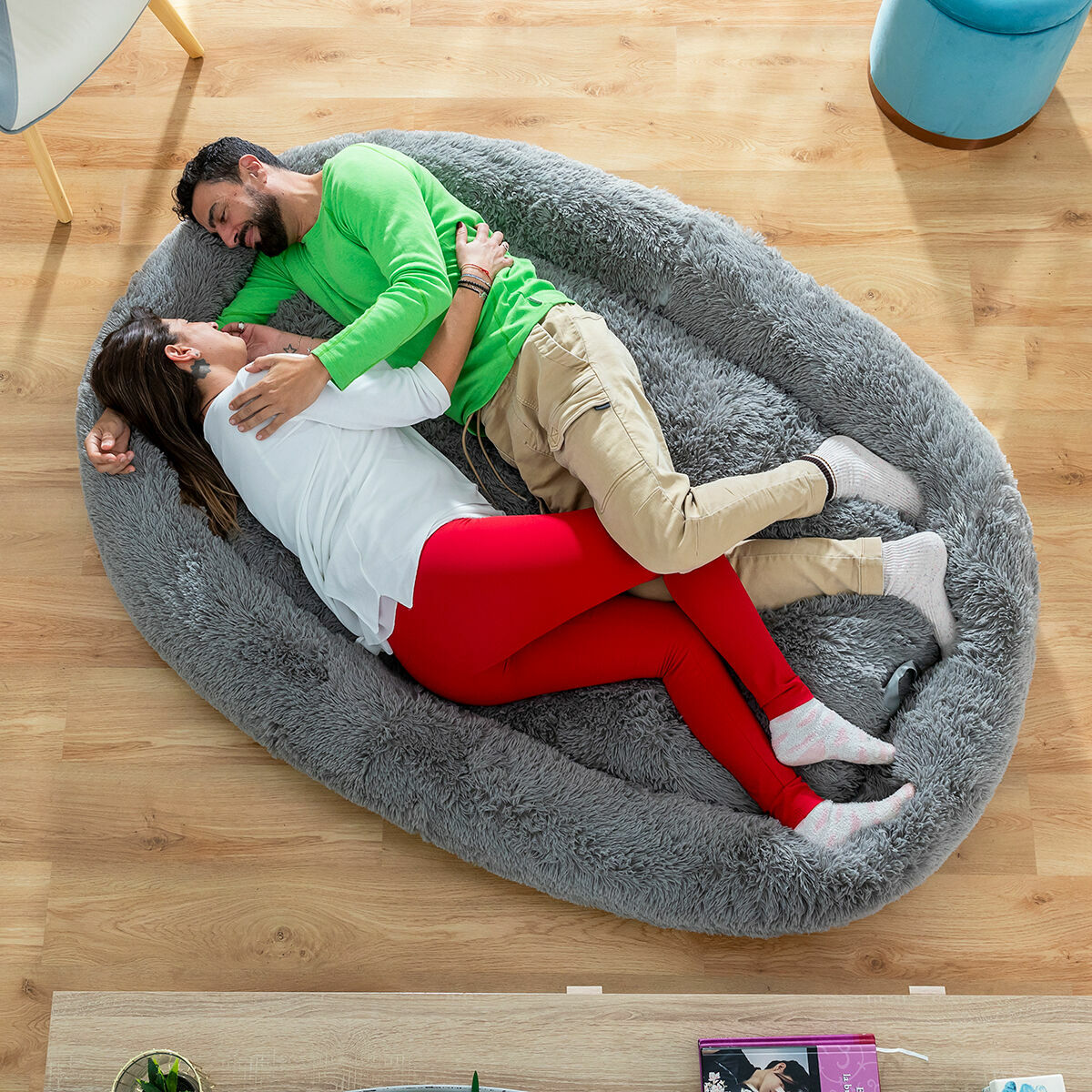 Hundebett für Menschen | Human Dog Bed XXL Grau