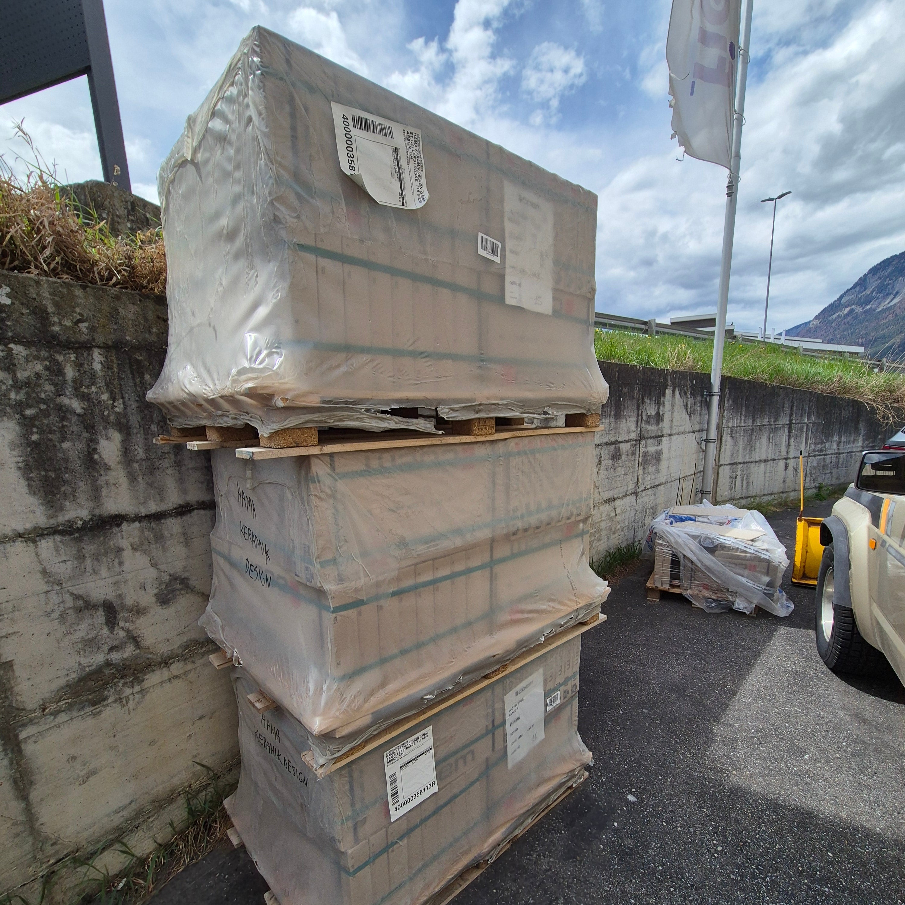 120 m2 Travertin Feinsteinzeug Fliesen / Restposten / Abverkauf