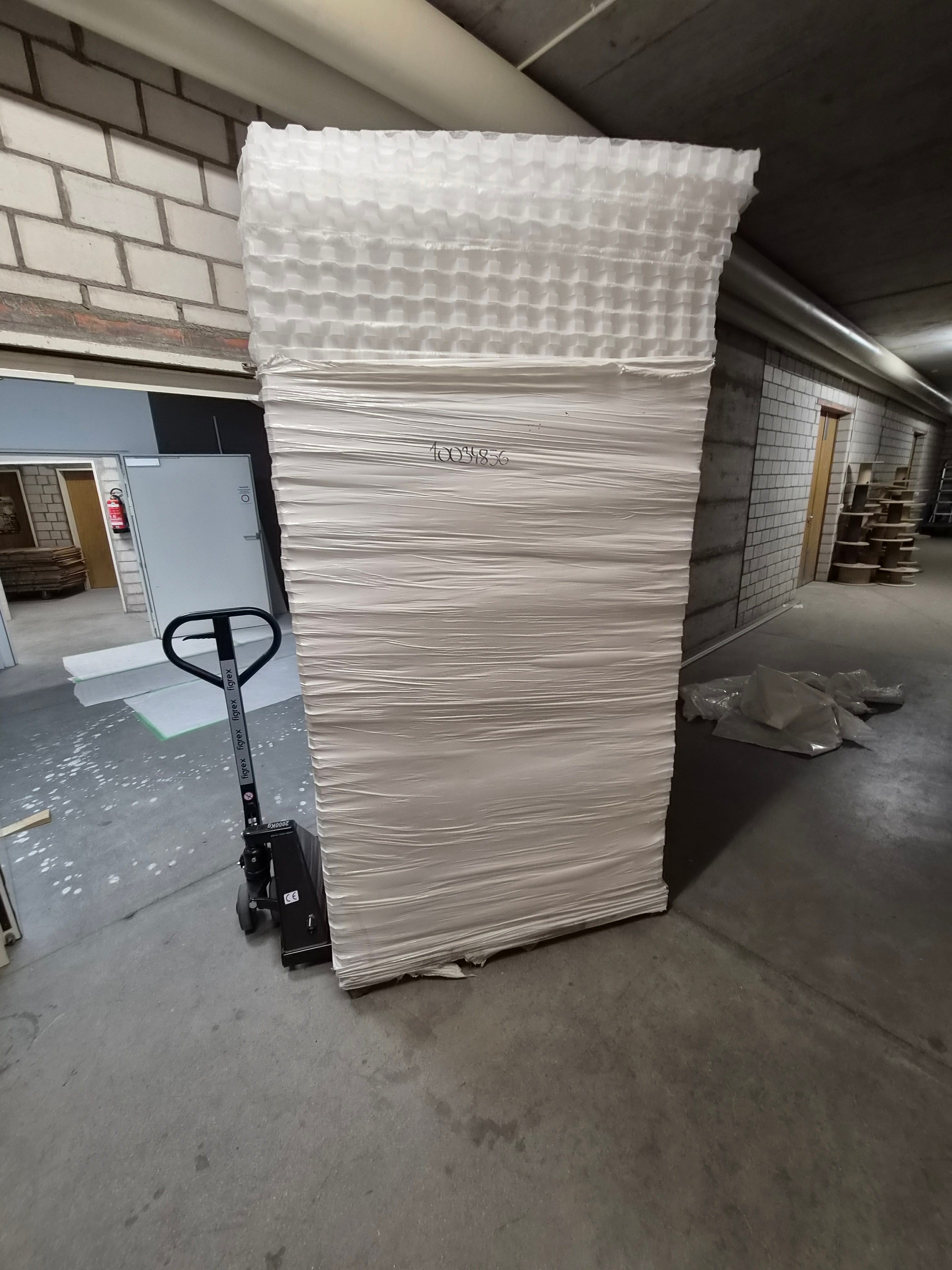 80 x gravel grids with geotextile / grass grids / 80 panels per pallet, each 80 x 120 cm / From stock in Switzerland! - NEW & SEALED