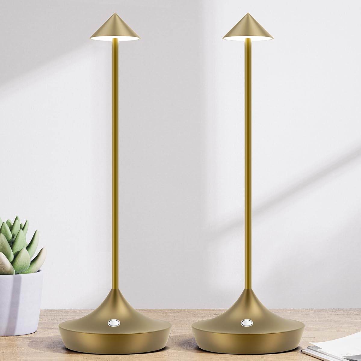 LED-Batterie Tischlampe Drahtloses , modernem Aluminium Dimmable Wireless Tischlampe 6000 mAh, wasserdicht, Tischlampen wiederaufladbar für Innen-Aussentisch Tisch Restaurant