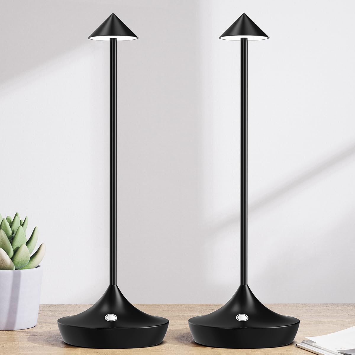 LED-Batterie Tischlampe Drahtloses , modernem Aluminium Dimmable Wireless Tischlampe 6000 mAh, wasserdicht, Tischlampen wiederaufladbar für Innen-Aussentisch Tisch Restaurant