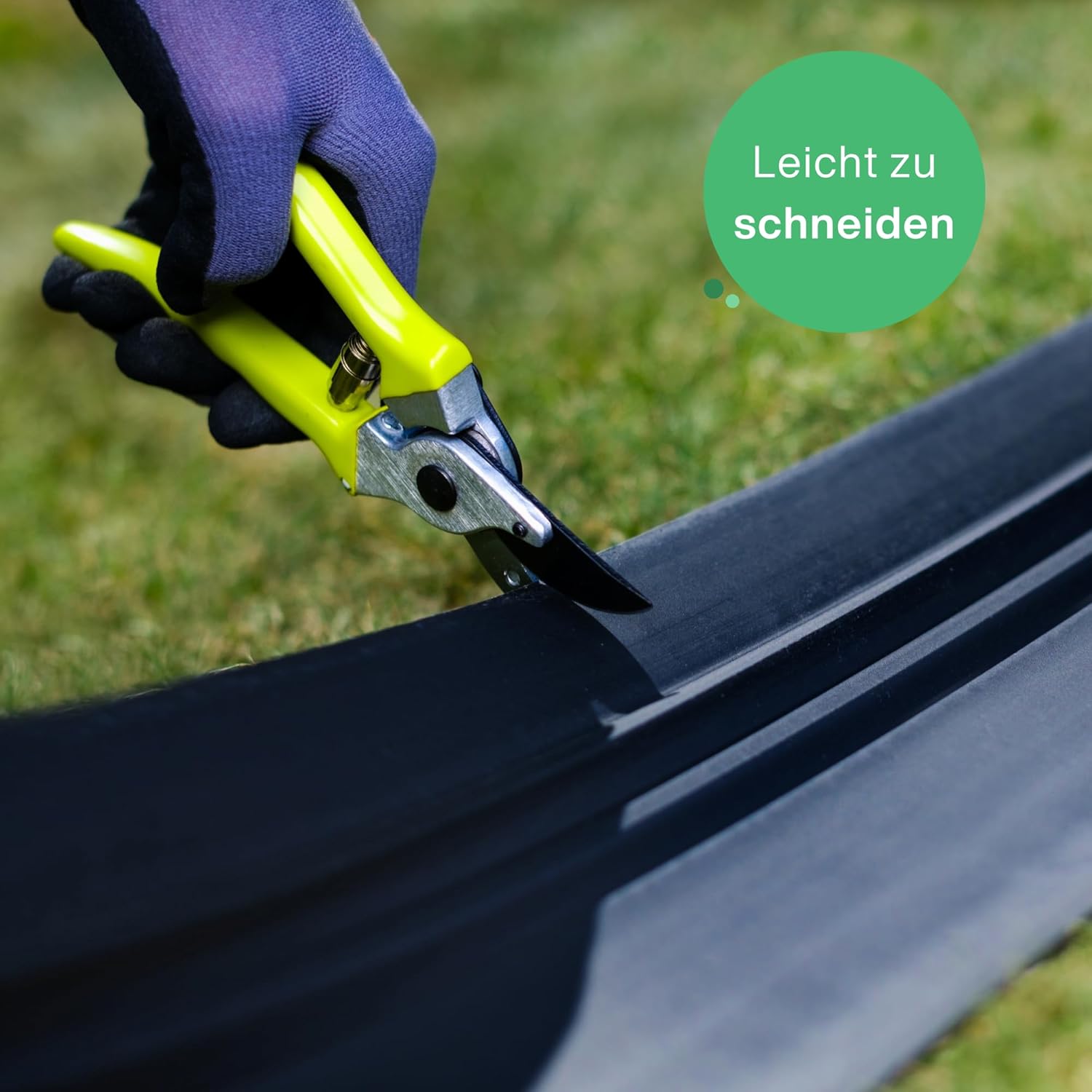Flexible Rasenkante Kunststoff - Robustes Stay-in-Place Design - Sehr Gut zu Verarbeiten, Min. 30 Jahre Lebensdauer, Unsichtbar - Beeteinfassung aus 100% recyceltem Plastik