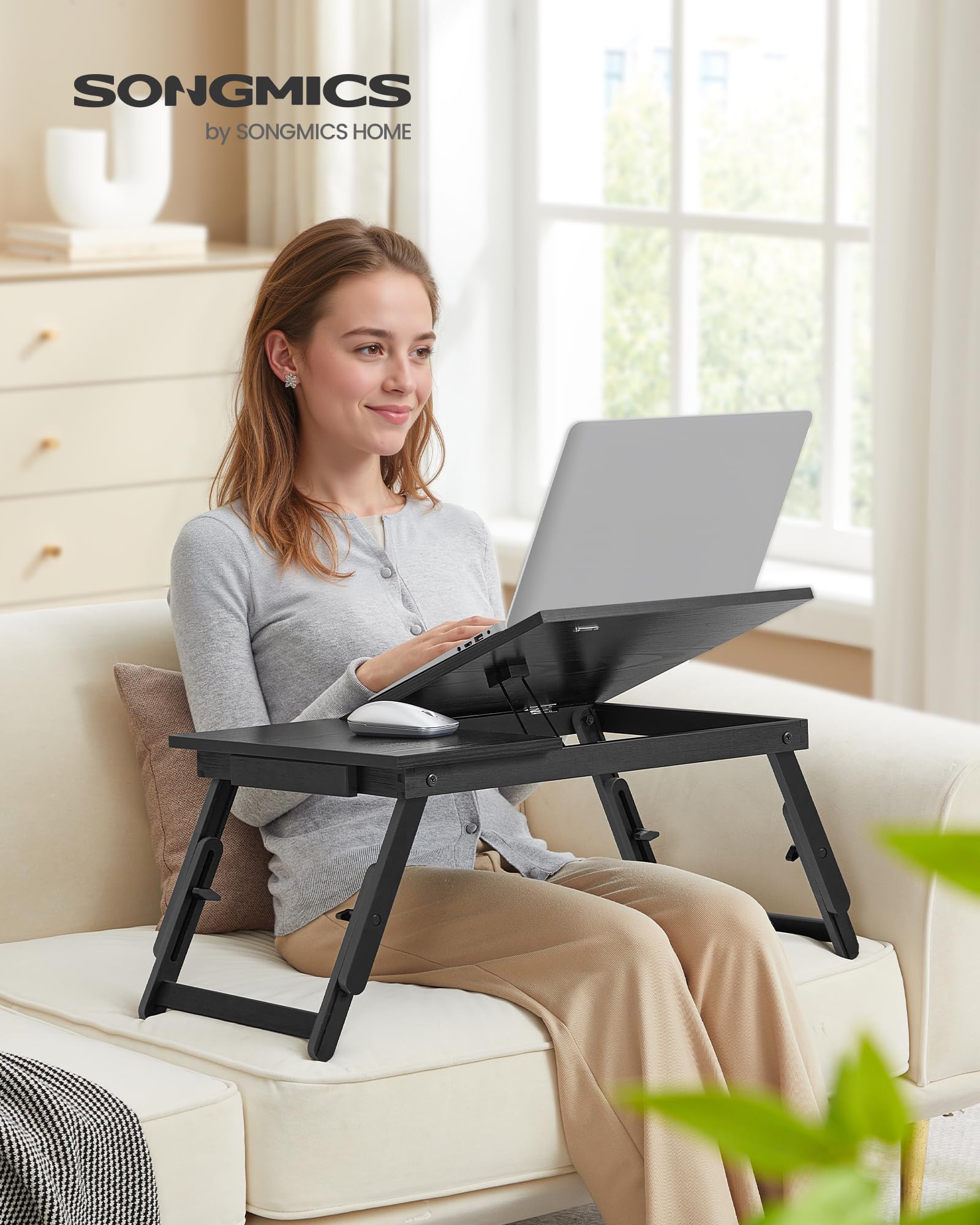 Laptoptisch für Bett, Laptopständer, Winkel- und höhenverstellbar, klappbare Beine, für Laptops bis 15,6 Zoll, Arbeiten, Lesen, Bambusbeine, Schublade, 55,5 x 34,9 cm, vintagebraun LLD105B01