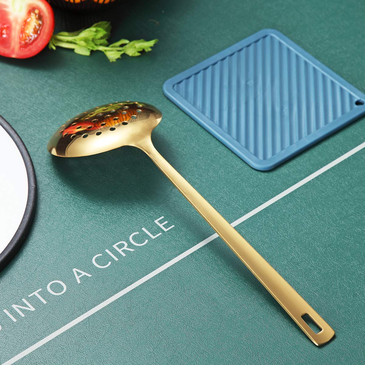 Goldfarbenes Kochutensilien Set, Edelstahl 13 Stück Küchenutensilien Set mit Titanbeschichtung, Küchenutensilien Set mit Utensilienhalter, Geschirrspüler-sicher, leicht zu reinigen