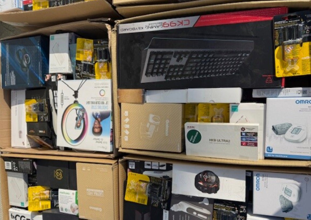 Multimedia Boxen - Neuware - 50 Artikel pro Box! - Restposten