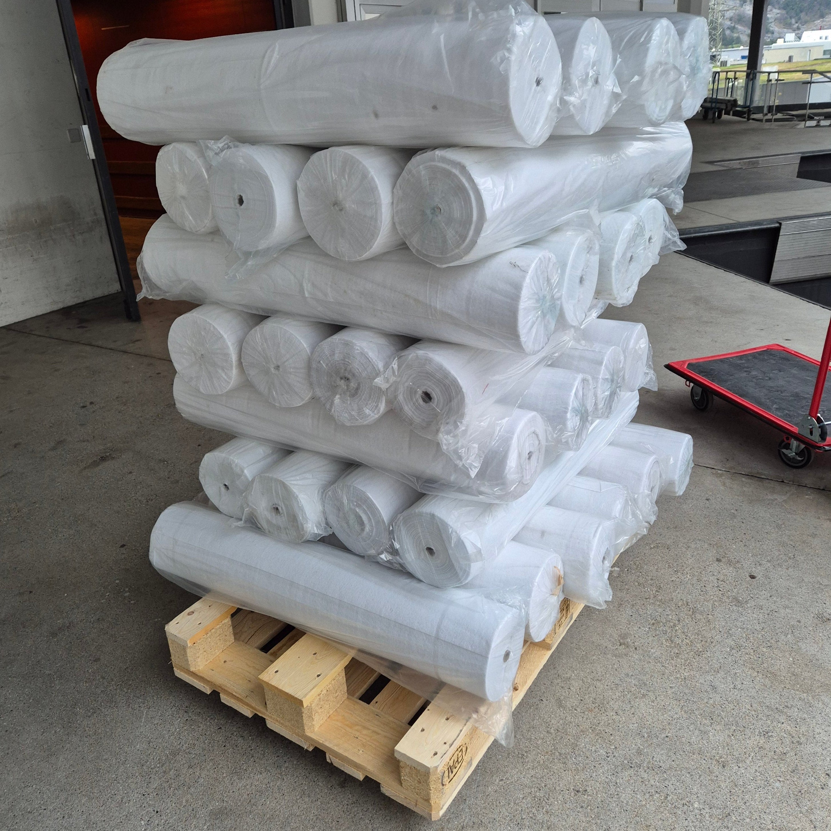Abdeckvlies - Restposten - 50 m2 pro Rolle - Abverkauf!