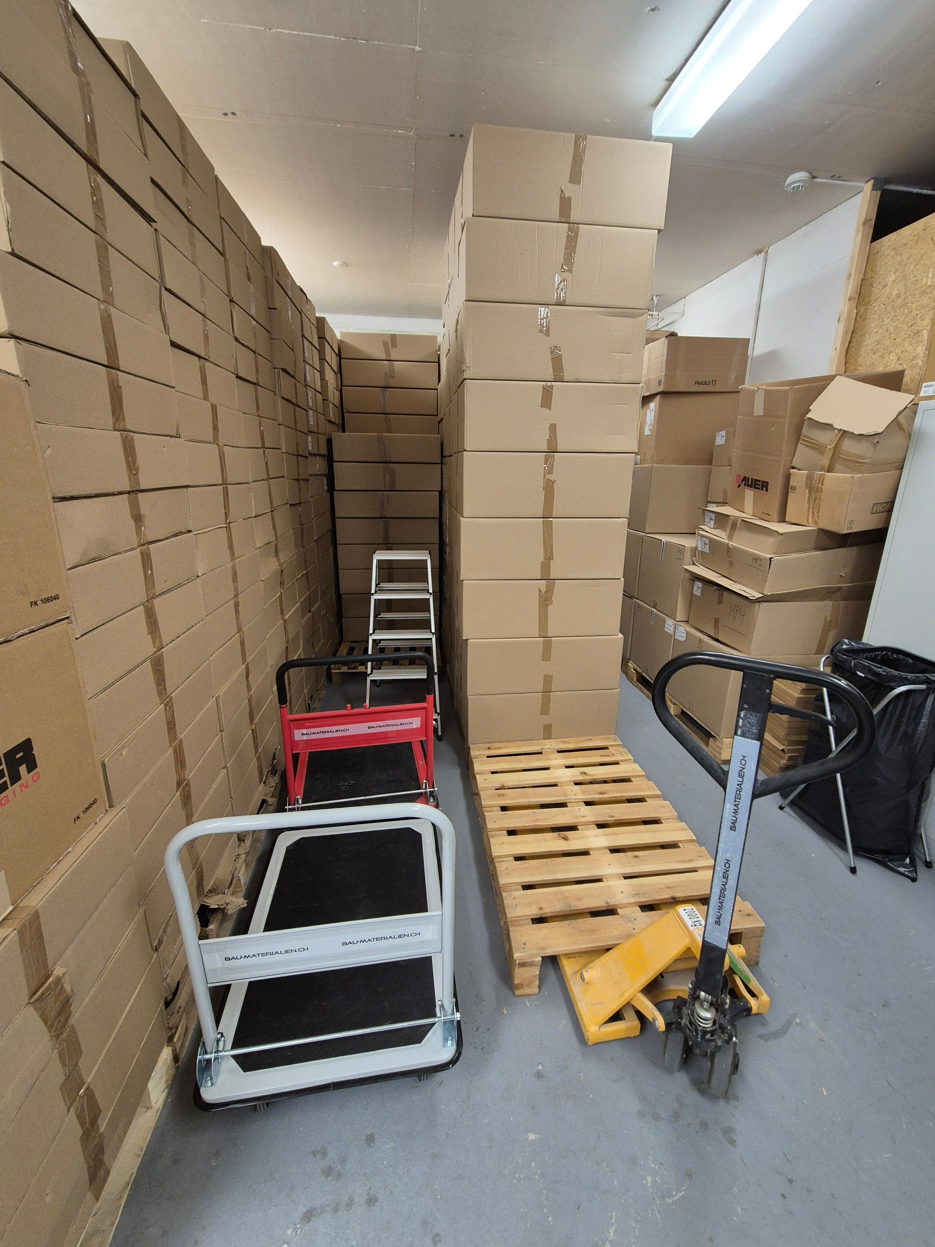 Grosser Restposten Abverkauf Stelzlager / Terrassenlager