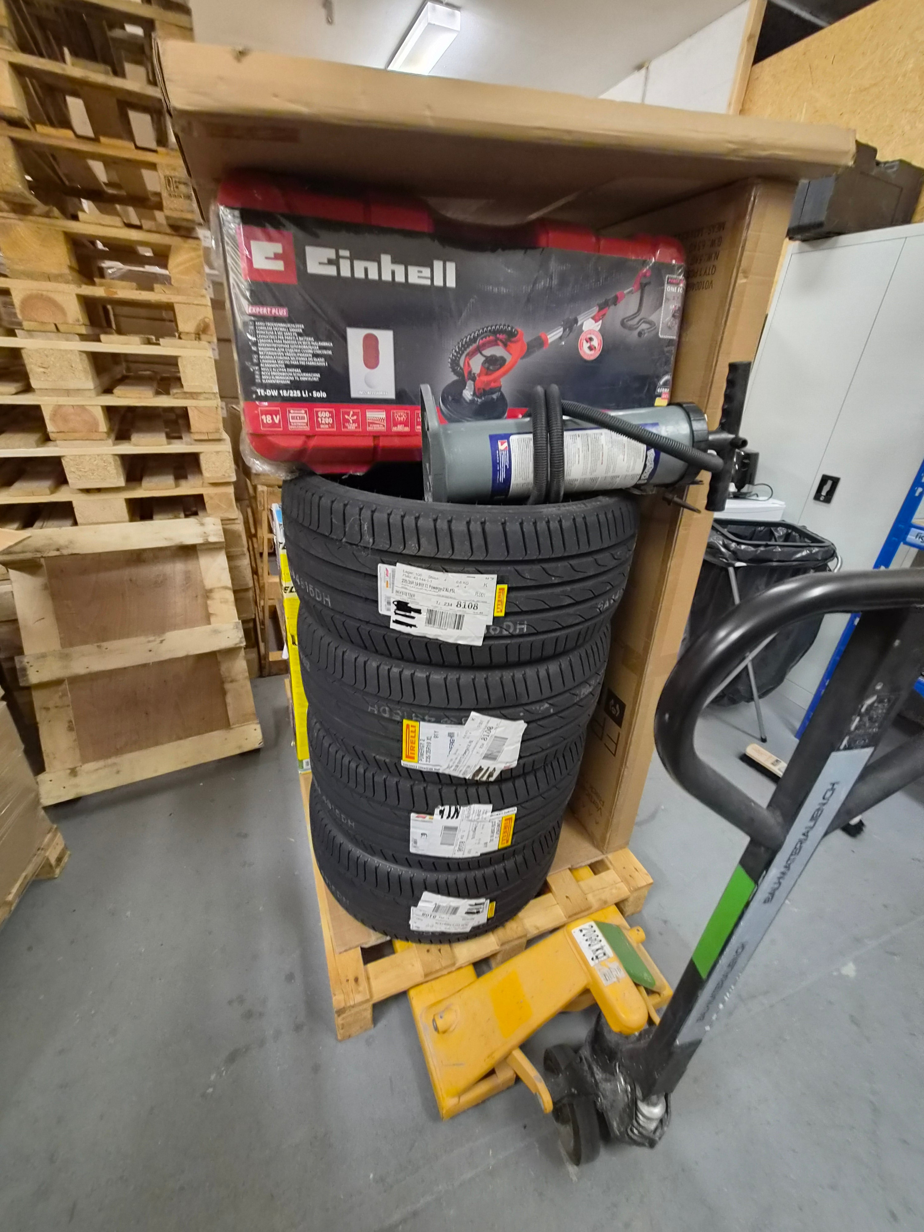 Restposten Palette - Neuware! / Pirelli Reifen - Ab Lager - Gratis Versand! Mix-Paletten
