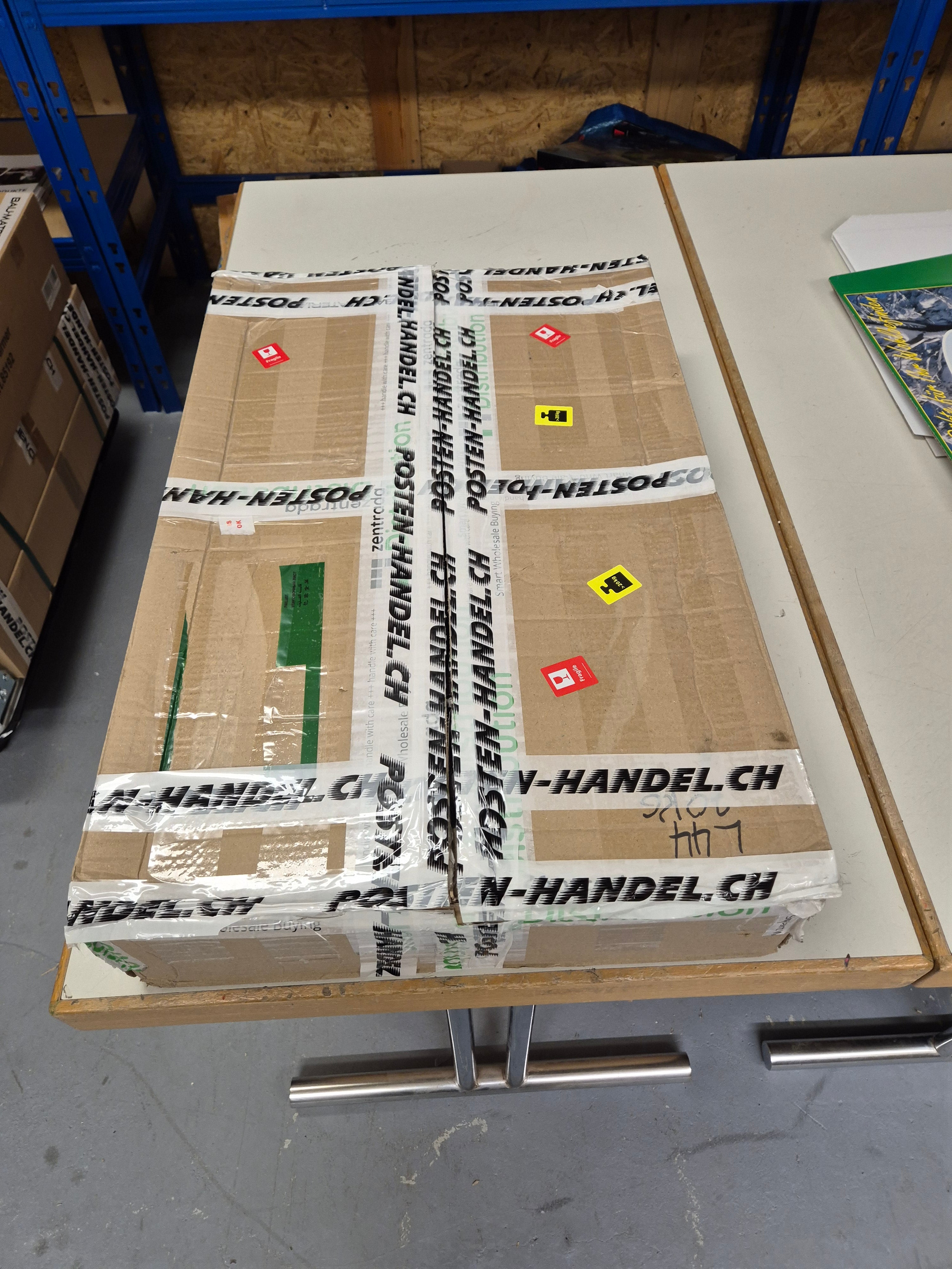 24 x 12er Elina Duftöl à 10 ml - Winterdüfte - Weihnachtsdüfte / inkl.Karton Ständer - Verkaufswert +1400.- Restposten - NEU & OVP!