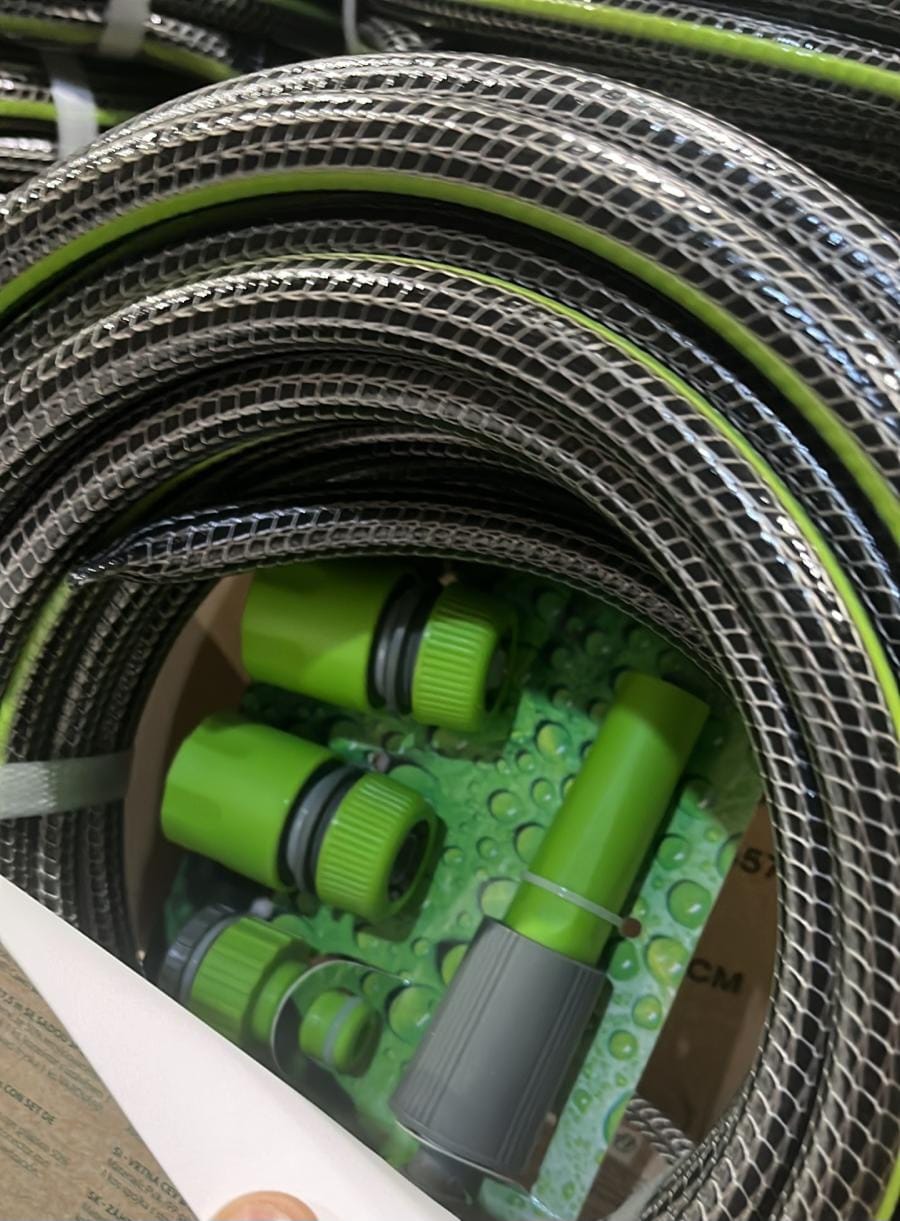 25000 x Gartenschläuche / Wasserschläuche / Ganzer Posten! NEU & OVP